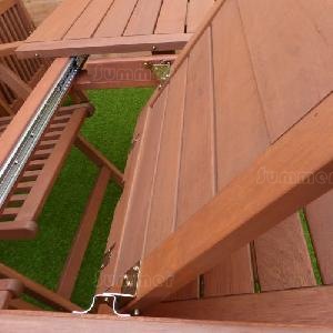 Close up photos - extending table