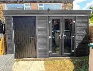 Front wall design