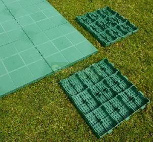 CLEARANCE AND EX-DISPLAY xx - Recycled plastic bases