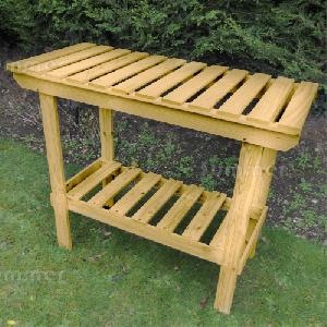 Heavy duty wooden 2 tier staging