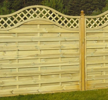 Fence Panel 464 - Planed Timber, 9mm Reeded Boards, 2x2 Frame
