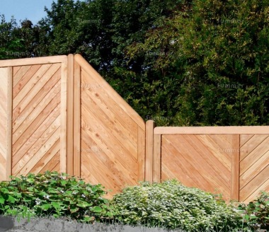 Fence Panel 525 - Stepped Height, Planed, 18mm T and G, 4x2 Frame