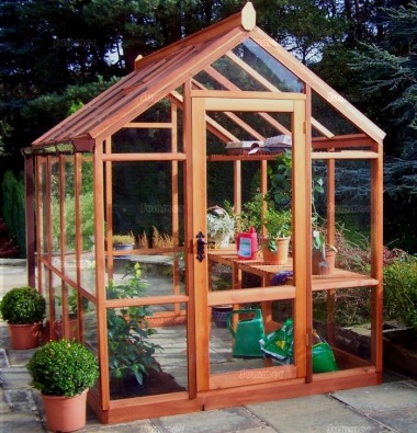 Cedar Greenhouse 595 - Hinged Door